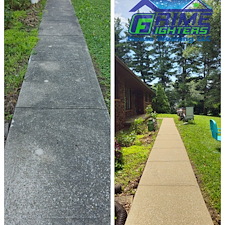 Professional-House-and-Concrete-Cleaning-in-Savannah-MO 2